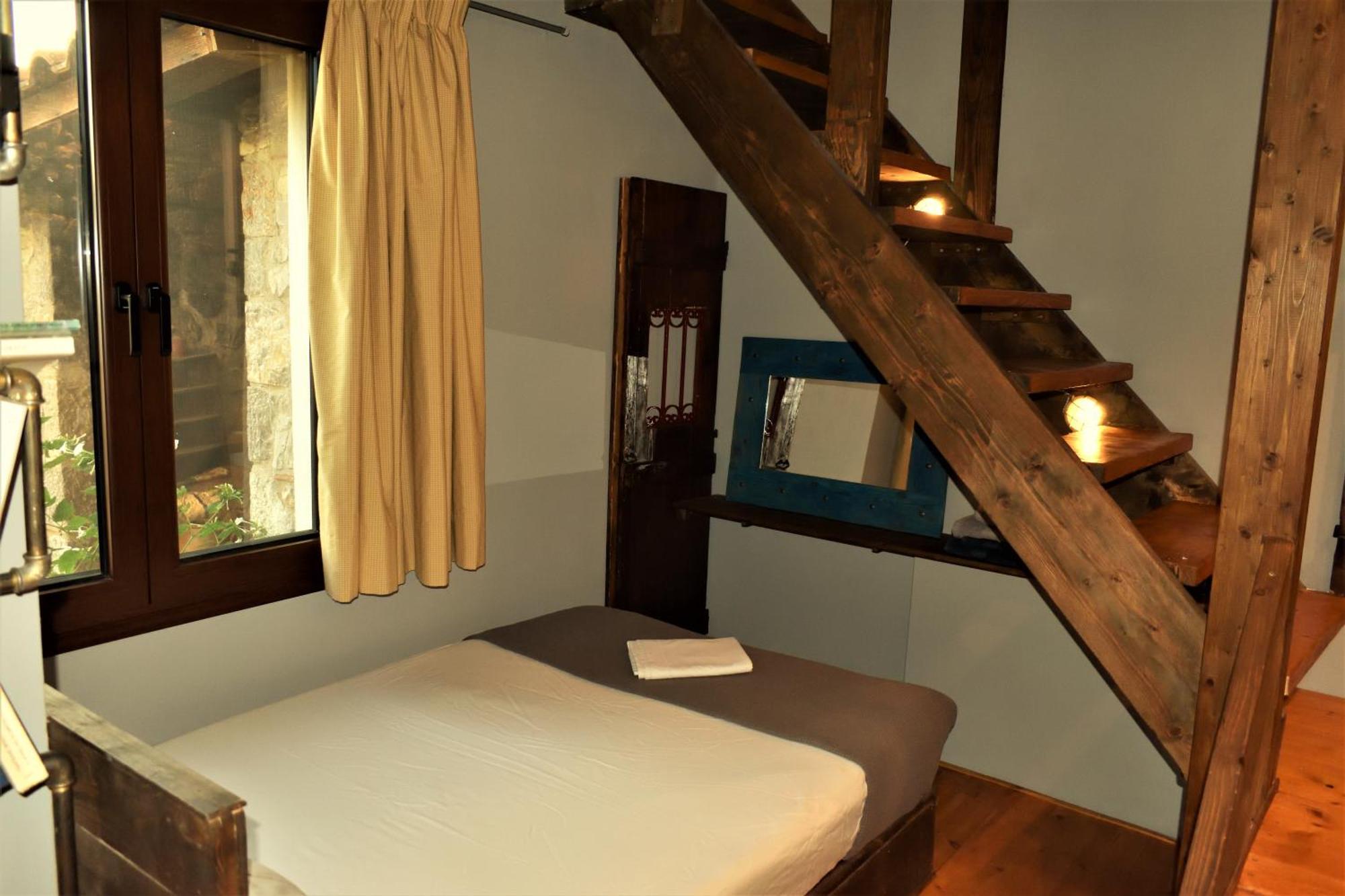 Μικρή Πέτρινη Μεζονέτα 2 Villa Lilaia Bagian luar foto